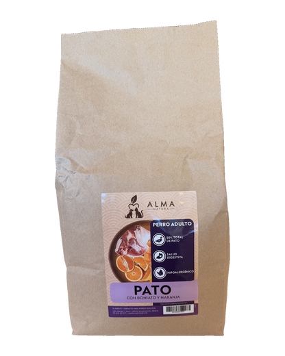 Alma Natura Pato con Boniato y Naranja, perro adulto